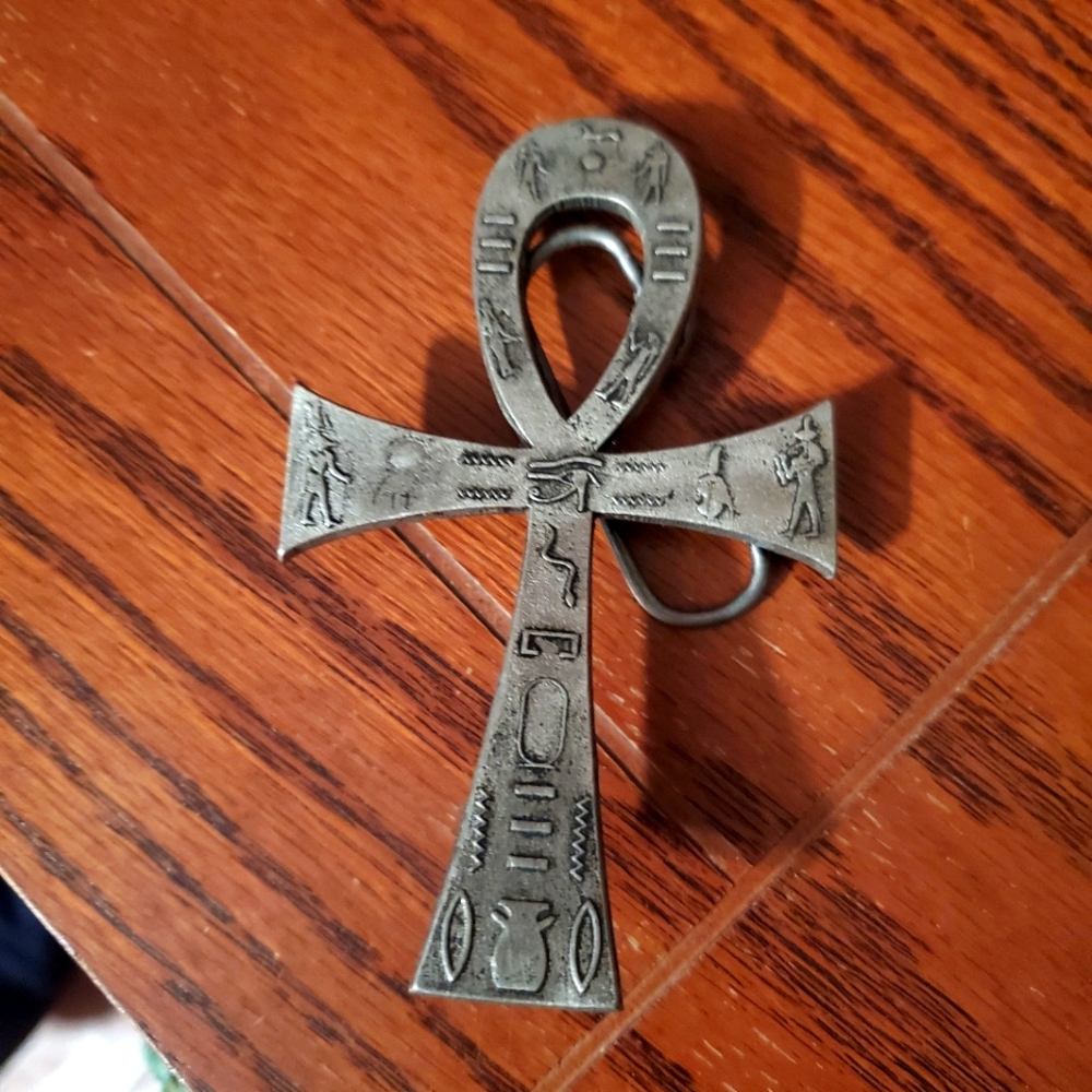 Egyptian belt buckle